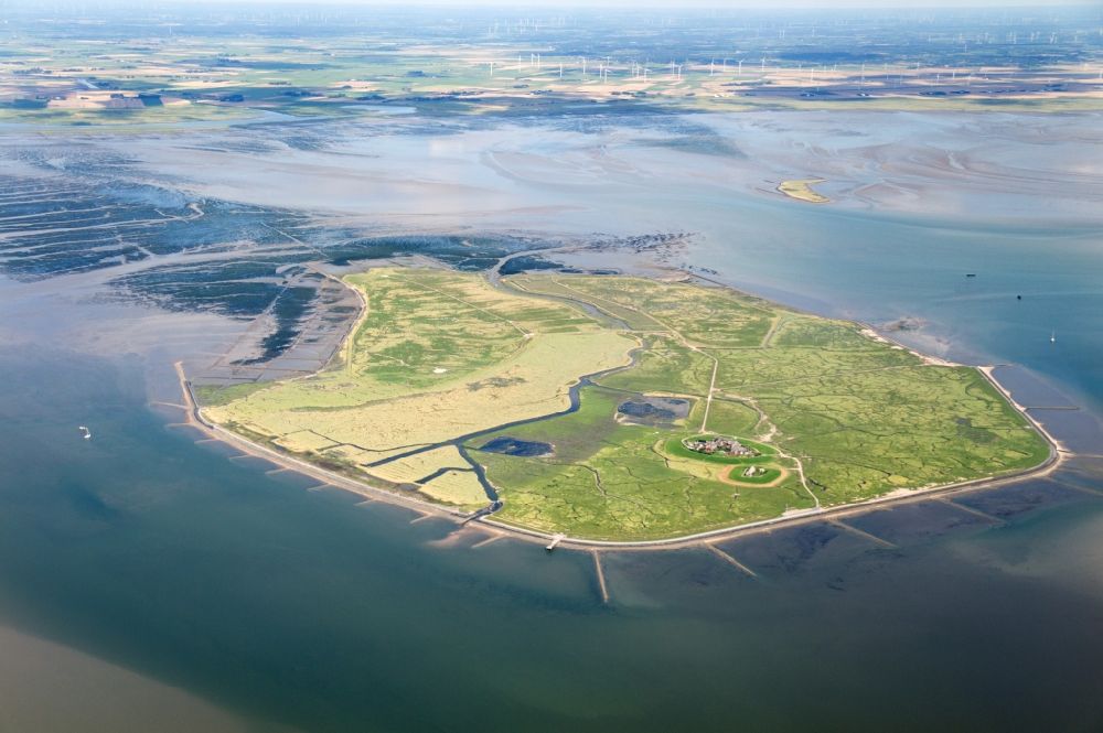 Hooge from above - Hooge is the second largest of the ten halligen in the Wadden Sea, after Langeness. It is frequently called the Queen of the Halligen. The houses on the island are built on ten terpen, in german so called Warften