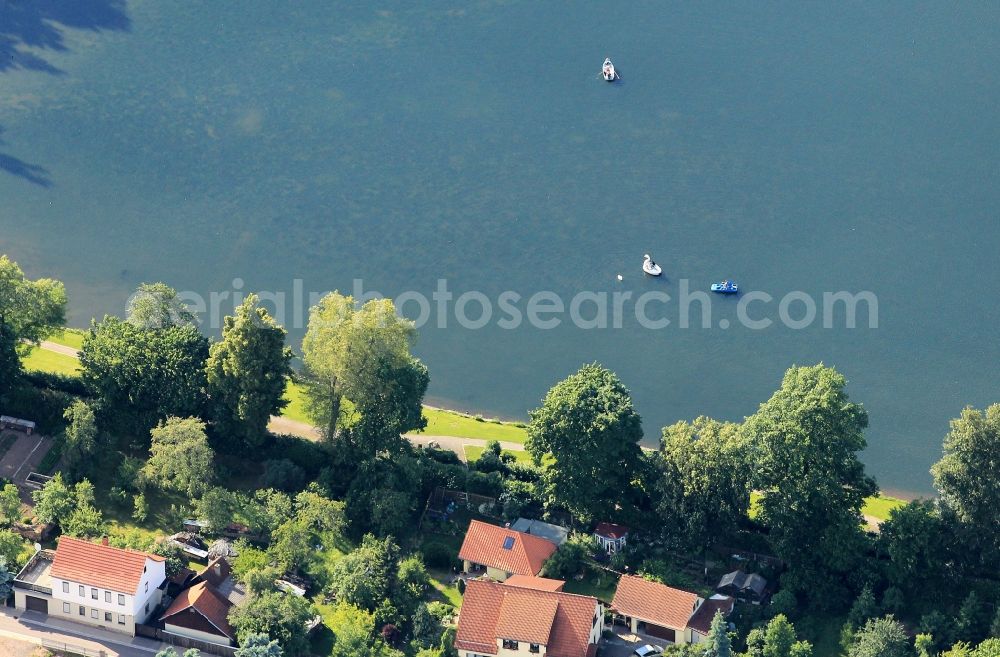 Georgenthal/Thüringer Wald from the bird's eye view: Hammer pond with boats and pedal boats in George / Thueringer Wald in Thuringia