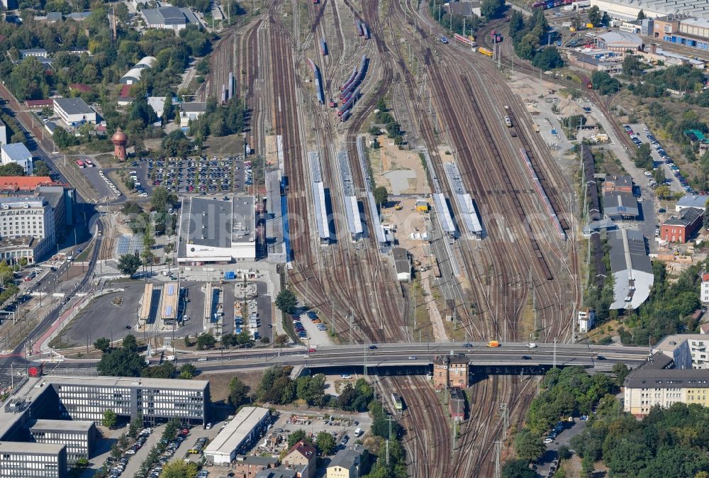 Aerial photograph Cottbus - Track progress and building of the main station of the railway in Cottbus in the state Brandenburg, Germany