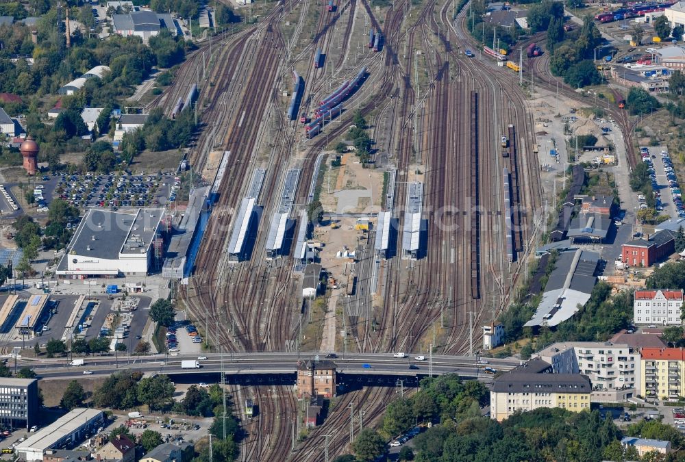 Cottbus from the bird's eye view: Track progress and building of the main station of the railway in Cottbus in the state Brandenburg, Germany