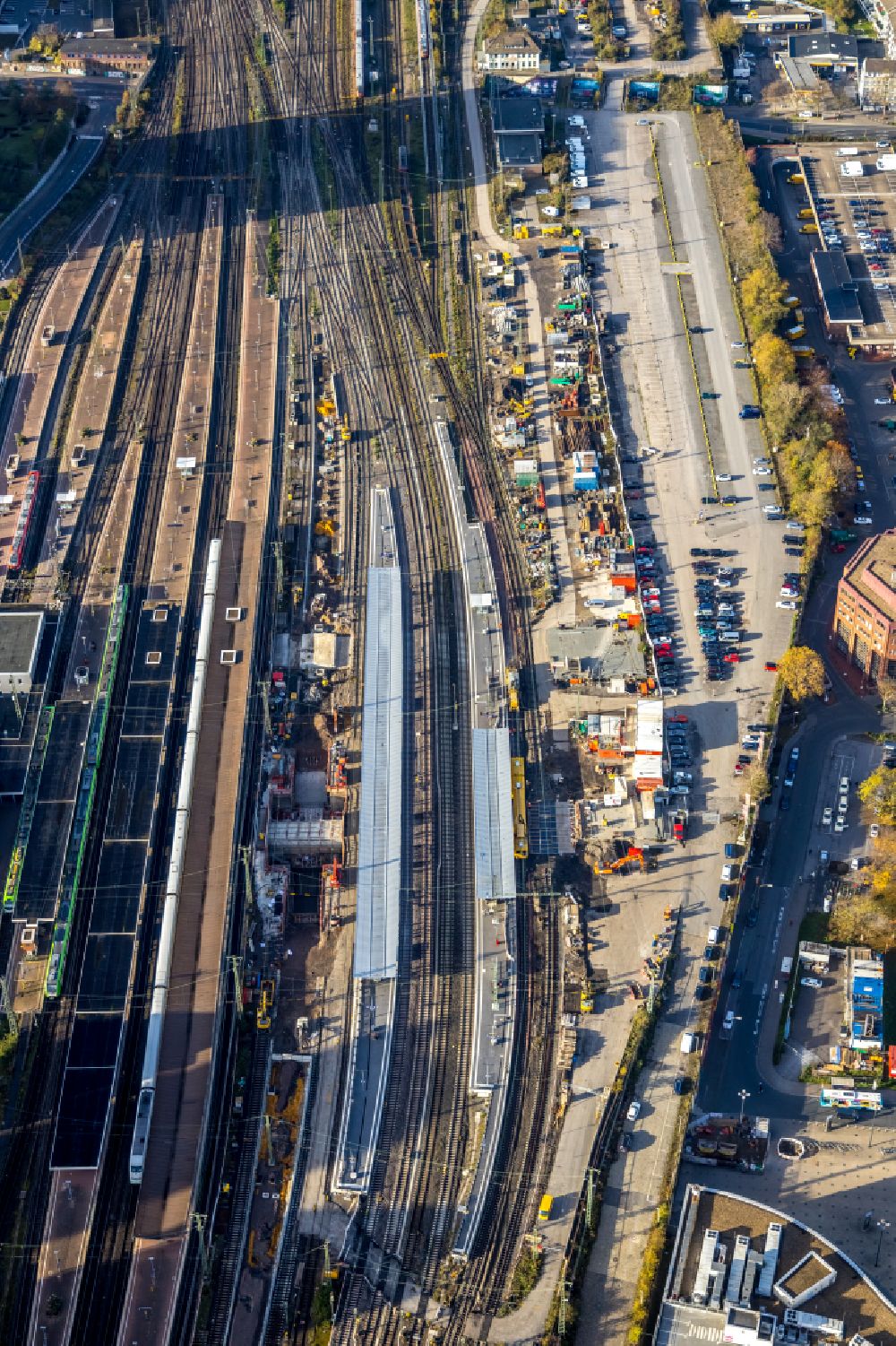 Dortmund from above - Track progress and building of the main station of the railway in Dortmund in the state North Rhine-Westphalia, Germany