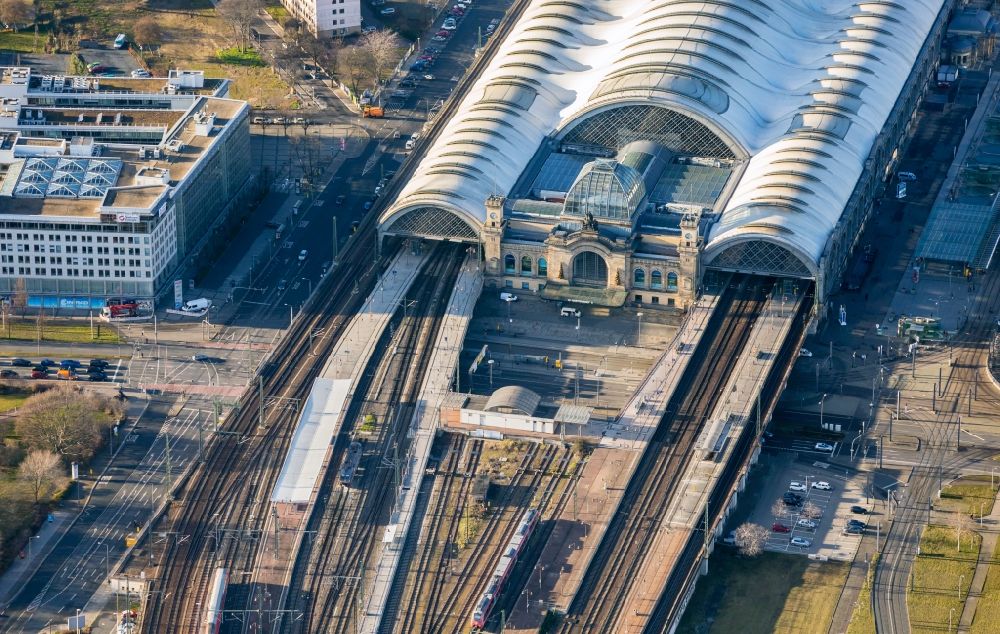 Dresden from above - Track progress and building of the main station of the railway in Dresden in the state Saxony, Germany