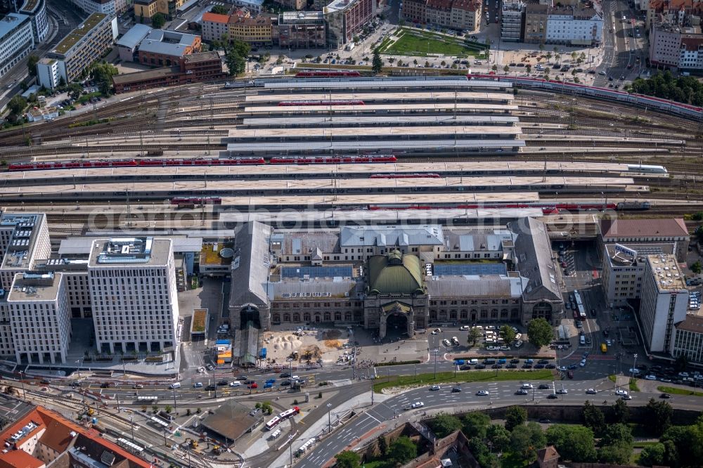 Nürnberg from above - Track progress and building of the main station of the railway in the district Mitte in Nuremberg in the state Bavaria, Germany