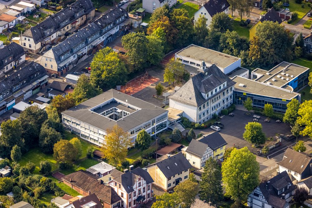 Aerial image Eichen - School building of the in Eichen in the state North Rhine-Westphalia, Germany