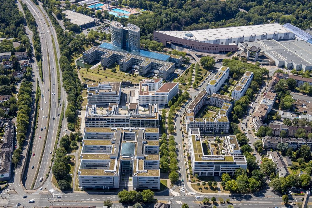 Essen from the bird's eye view: Main administration building of E.ON Ruhrgas AG in the district Ruettenscheid in Essen in the federal state North Rhine-Westphalia