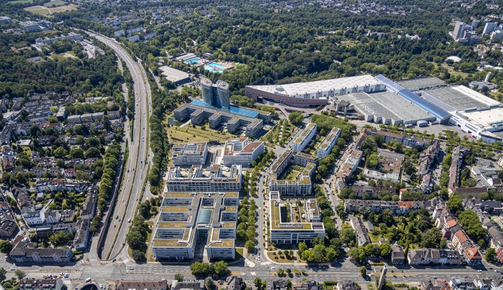 Aerial image Essen - Main administration building of E.ON Ruhrgas AG in the district Ruettenscheid in Essen in the federal state North Rhine-Westphalia
