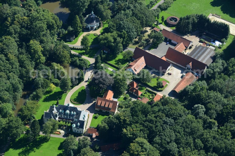 Aerial photograph Westerkappeln - Estate house Langenbrueck with Park and outbuildings in Westerkappeln in the state North Rhine-Westphalia