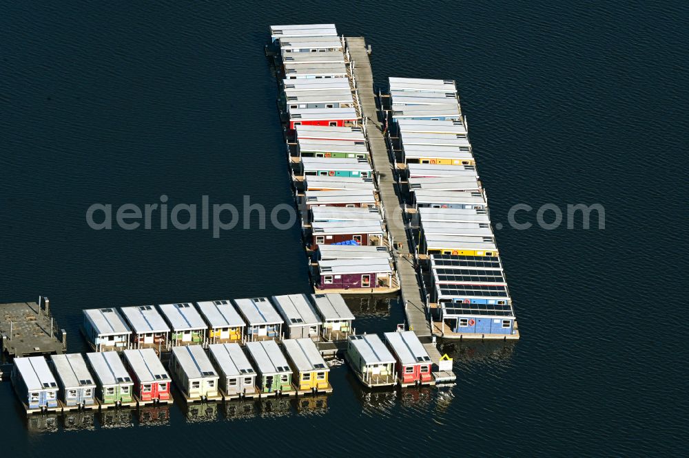 Aerial image Zernsdorf - House boat berths and moorings on the shore area on Kruepelsee on street Undinestrasse in Zernsdorf in the state Brandenburg, Germany