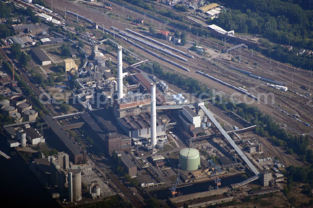 Aerial photograph Berlin - Combined heat and power station plant Klingenberg on Koepenicker Chaussee in Berlin-Rummelsburg