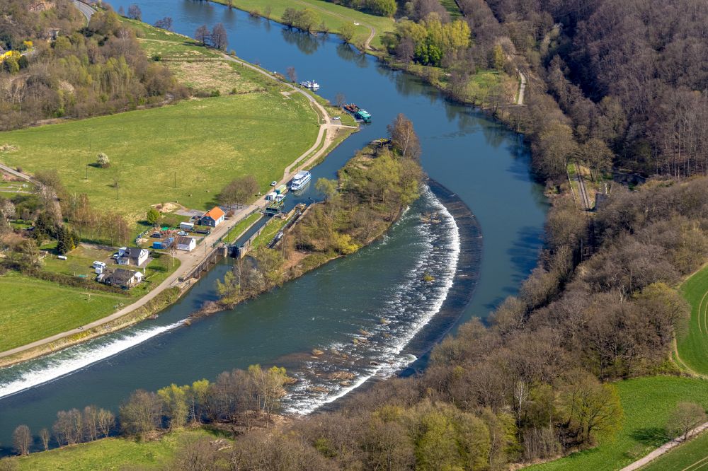 Aerial photograph Witten - View on the ship canal lift Herbeder Schleuse at the river Ruhr in the urban region of the city Witten in the state North Rhine-Westphalia
