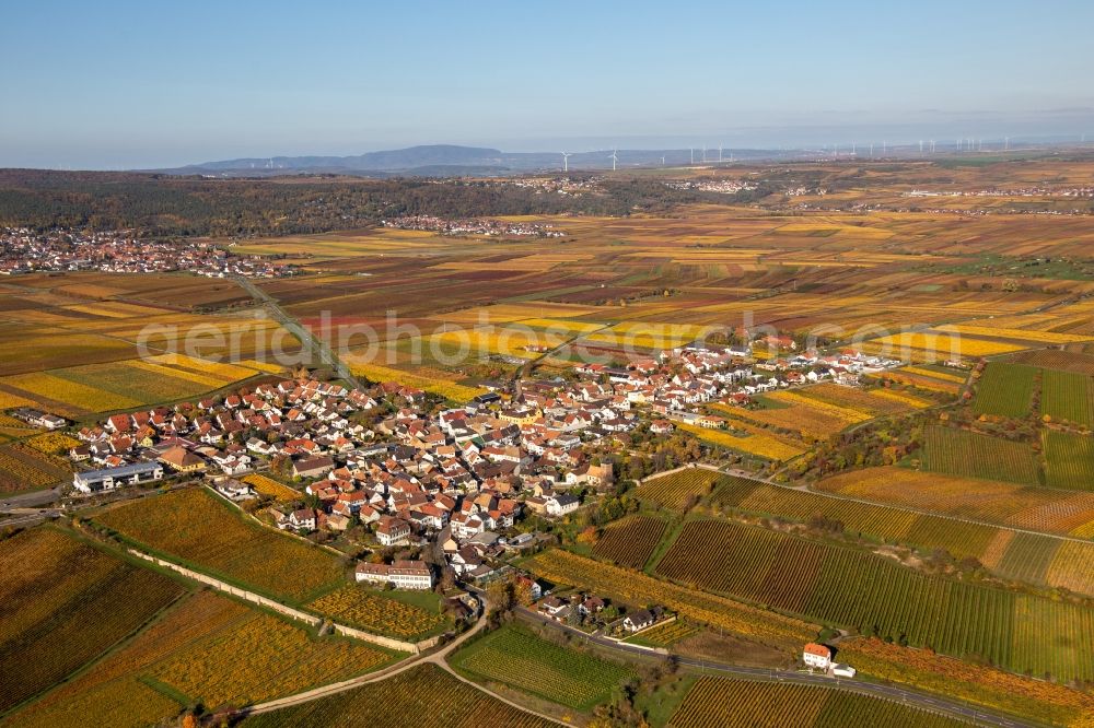 Aerial photograph Herxheim am Berg - Autumnal discolored vegetation view village - view on the edge of wine yards in Herxheim am Berg in the state Rhineland-Palatinate, Germany