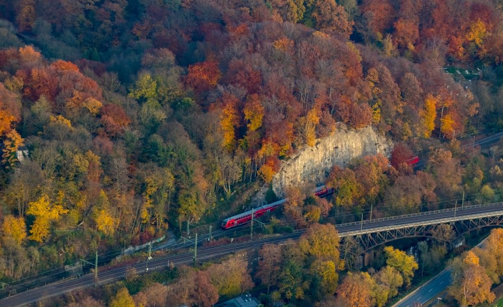 Aerial image Witten - Autumnal discolored vegetation view railway bridge building to route the train tracks in Witten in the state North Rhine-Westphalia, Germany
