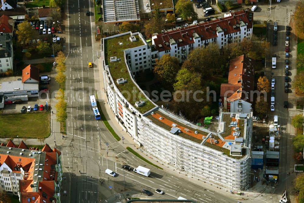 Aerial photograph München - Autumnal discolored vegetation view construction site for the multi-family residential building Scapinellistrasse corner Lortinger Strasse in the district Pasing-Obermenzing in Munich in the state Bavaria, Germany