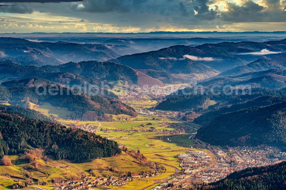Aerial image Haslach im Kinzigtal - Autumnal discolored vegetation view valley landscape surrounded by mountains in Haslach im Kinzigtal in the state Baden-Wuerttemberg, Germany