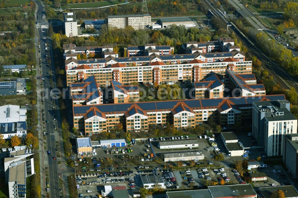 Aerial image Berlin - Autumnal discolored vegetation view office building - Ensemble on Wolfener Strasse in the district Marzahn in Berlin, Germany