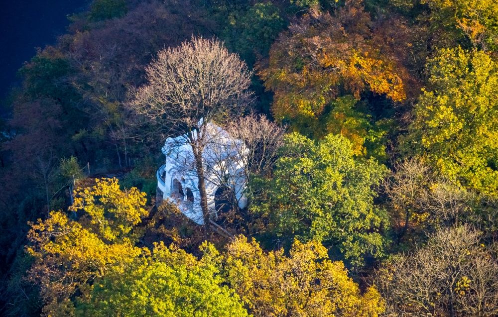 Aerial image Arnsberg - Autumnal discolored vegetation view tourist attraction of the monument Ehmsen-Denkmal in Arnsberg in the state North Rhine-Westphalia, Germany