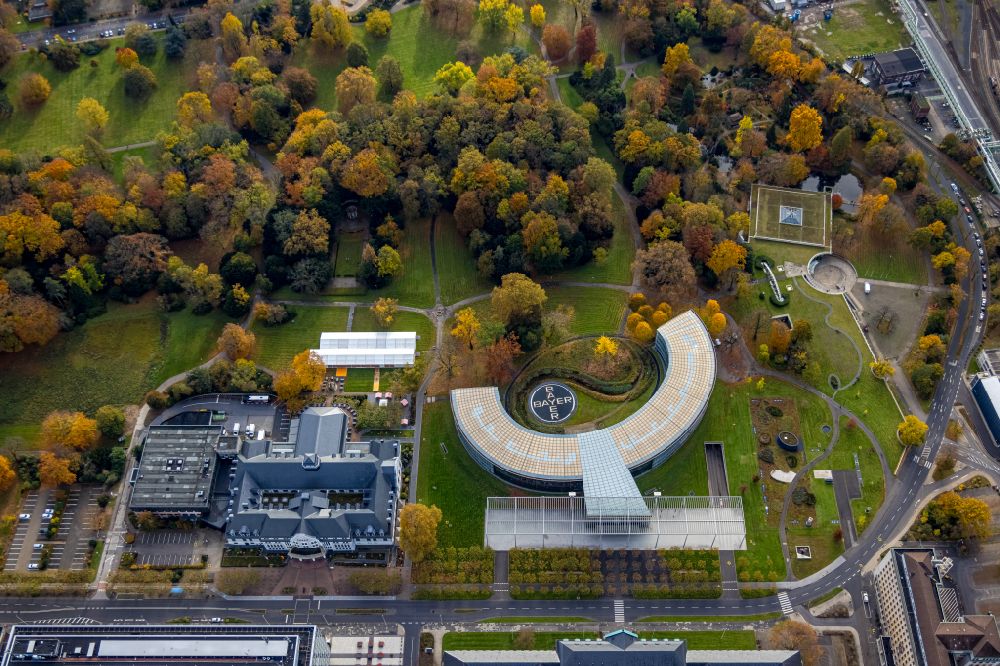 Aerial image Leverkusen - Autumnal discolored vegetation view research building and office complex of Bayer Business Services GmbH on Kaiser-Wilhelm-Allee in the district Flittard in Leverkusen in the state North Rhine-Westphalia, Germany