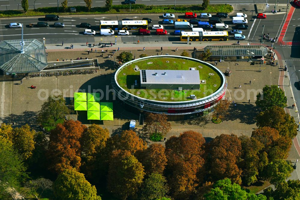 Aerial image Berlin - Autumnal discolored vegetation view building of the Casino Ellipse on the Altstaedter Ring in the district Spandau in Berlin, Germany