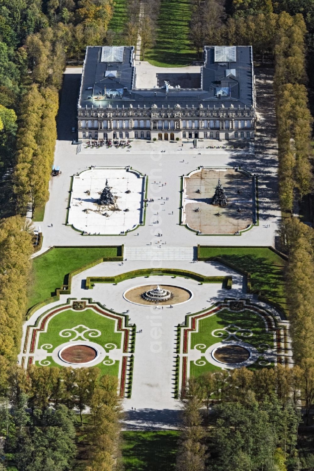 Aerial image Chiemsee - Autumnal discolored vegetation view building complex in the park of the castle Herrenchiemsee in Chiemsee in the state Bavaria