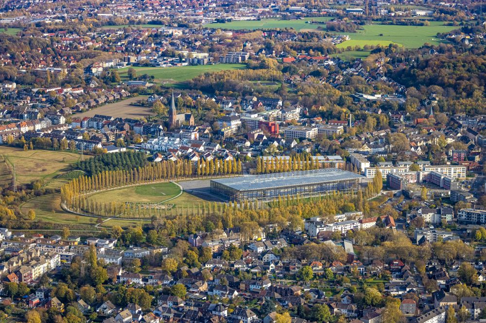 Aerial image Sodingen - Autumnal discolored vegetation view building complex of the education and training center Akademie Mont-Cenis in Sodingen at Ruhrgebiet in the state North Rhine-Westphalia, Germany