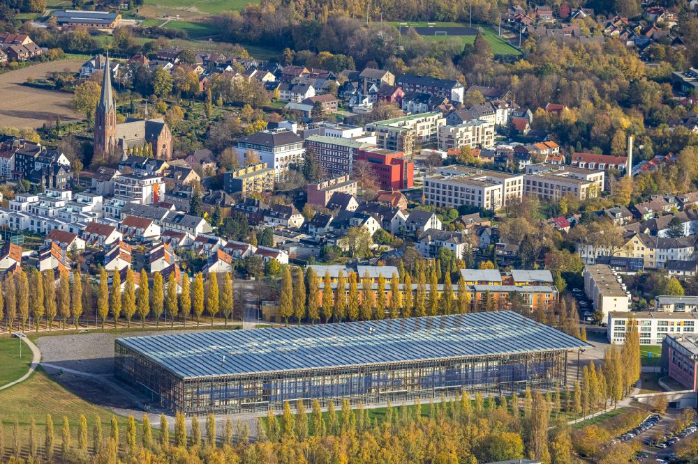Aerial photograph Sodingen - Autumnal discolored vegetation view building complex of the education and training center Akademie Mont-Cenis in Sodingen at Ruhrgebiet in the state North Rhine-Westphalia, Germany