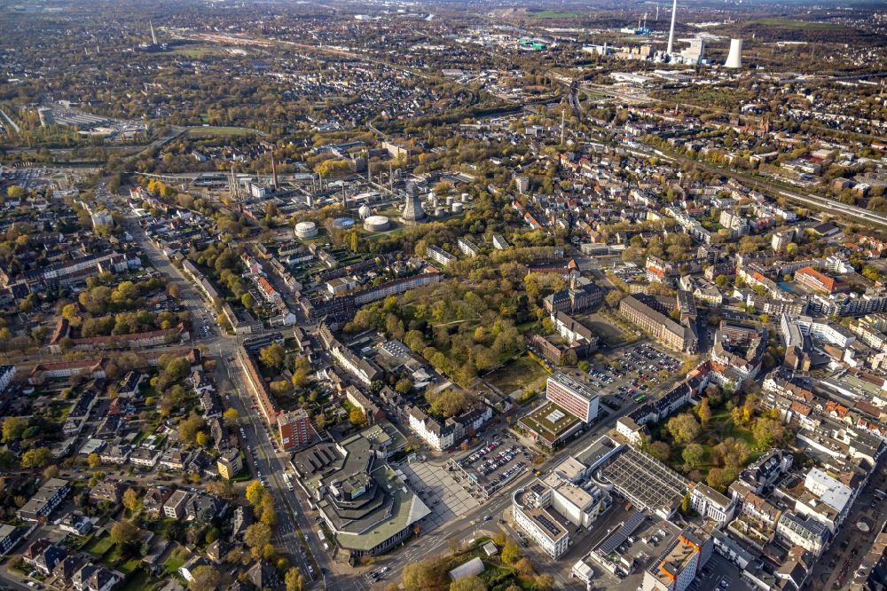 Aerial image Herne - Autumnal discolored vegetation view cityscape in Herne at Ruhrgebiet in the state North Rhine-Westphalia, Germany