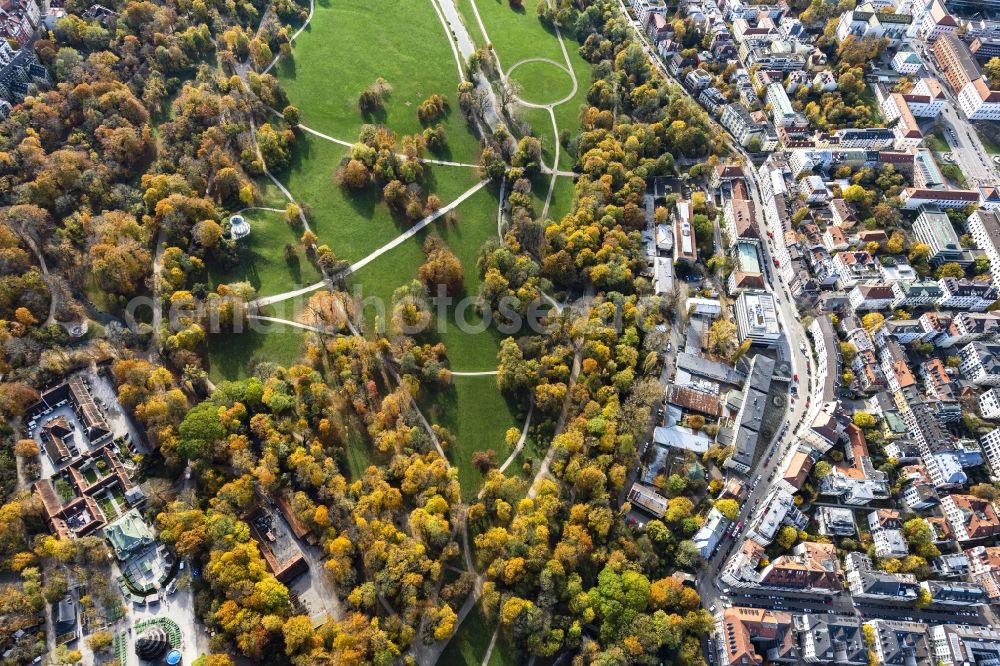 Aerial image München - Autumnal discolored vegetation view park of Englischer Garten between Chinesischen Turm and Koeniginstrasse in Munich in the state Bavaria, Germany