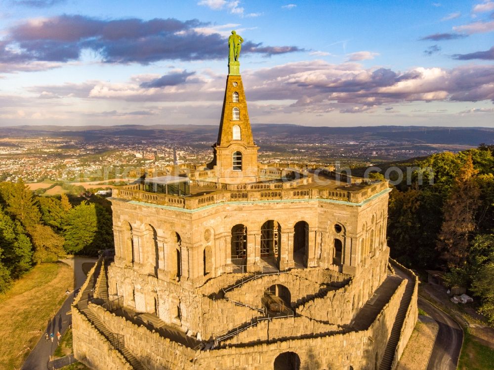 Aerial image Kassel - The statue of the Greek demigod Herakles, Herkules stands on the point of the castle Herkules in the mountain park Wilhelm's height. The statue is valid as a landmark of the city of Kassel