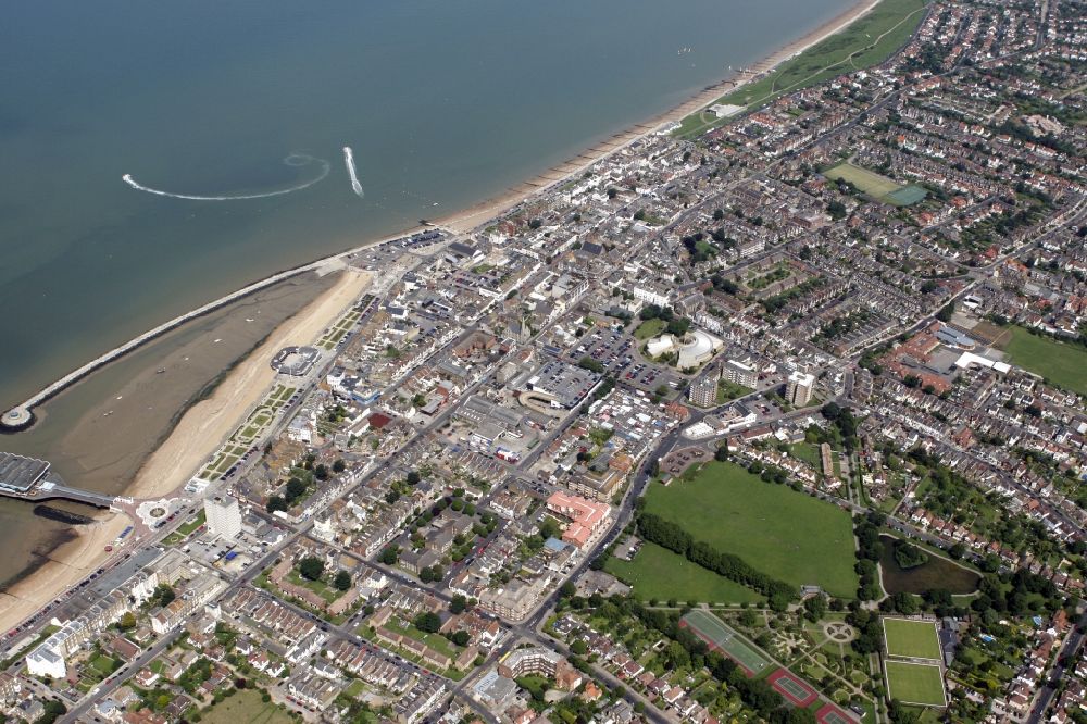 Herne Bay from the bird's eye view: Herne Bay is a small town in the county of Kent in England, United Kingdom