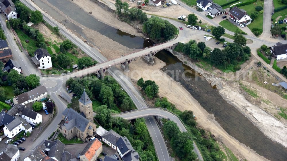 Aerial photograph Hönningen - Hoenningen (Ahr) after the flood disaster in the Ahr valley this year in the state Rhineland-Palatinate, Germany