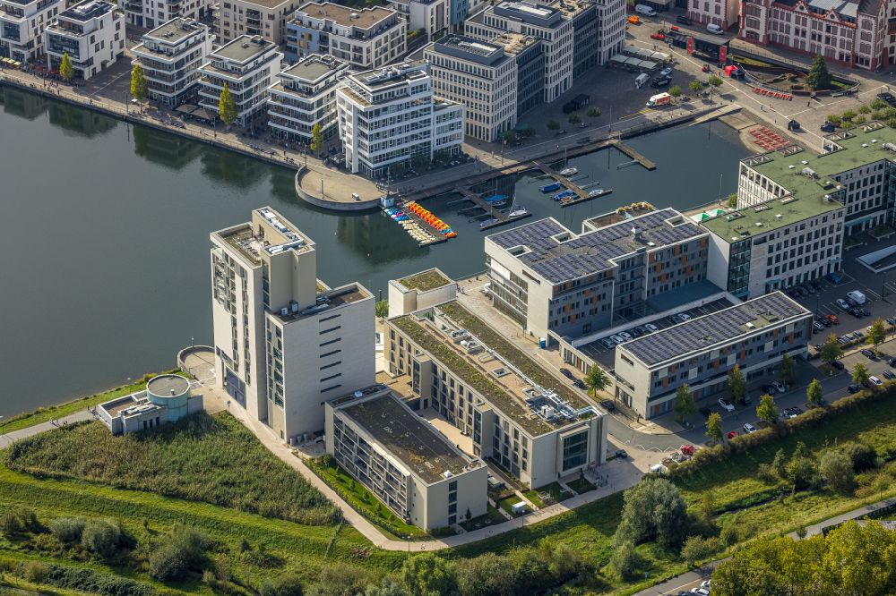 Aerial photograph Dortmund - High-rise building complex Comunita Residenz am Phoenix See An den Emscherauen in the district Hoerde in Dortmund at Ruhrgebiet in the state North Rhine-Westphalia, Germany