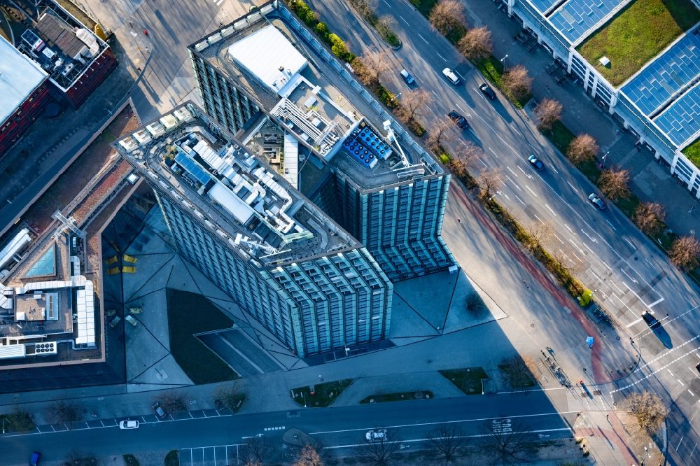 Aerial photograph Hamburg - Skyscraper - Ensemble - complex Dancing Towers on the Reeperbahn in the district St. Pauli in Hamburg
