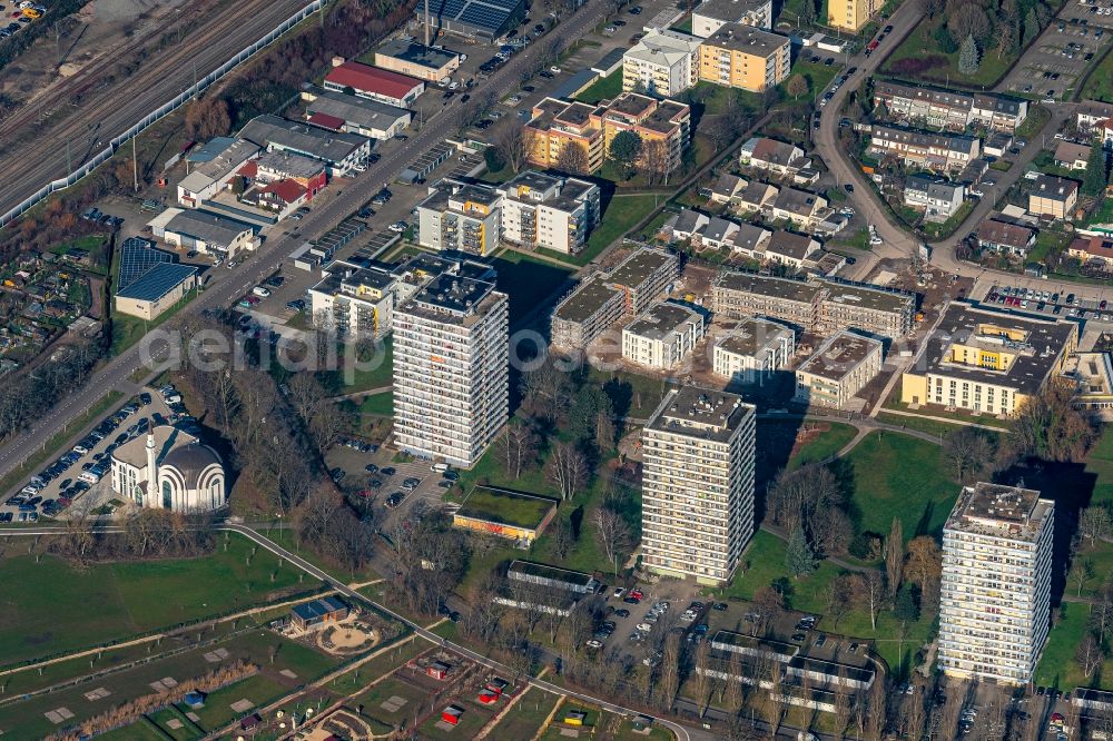 Aerial image Lahr/Schwarzwald - High-rise ensemble of Roemerstrasse and neue Moschee in Lahr/Schwarzwald in the state Baden-Wurttemberg, Germany