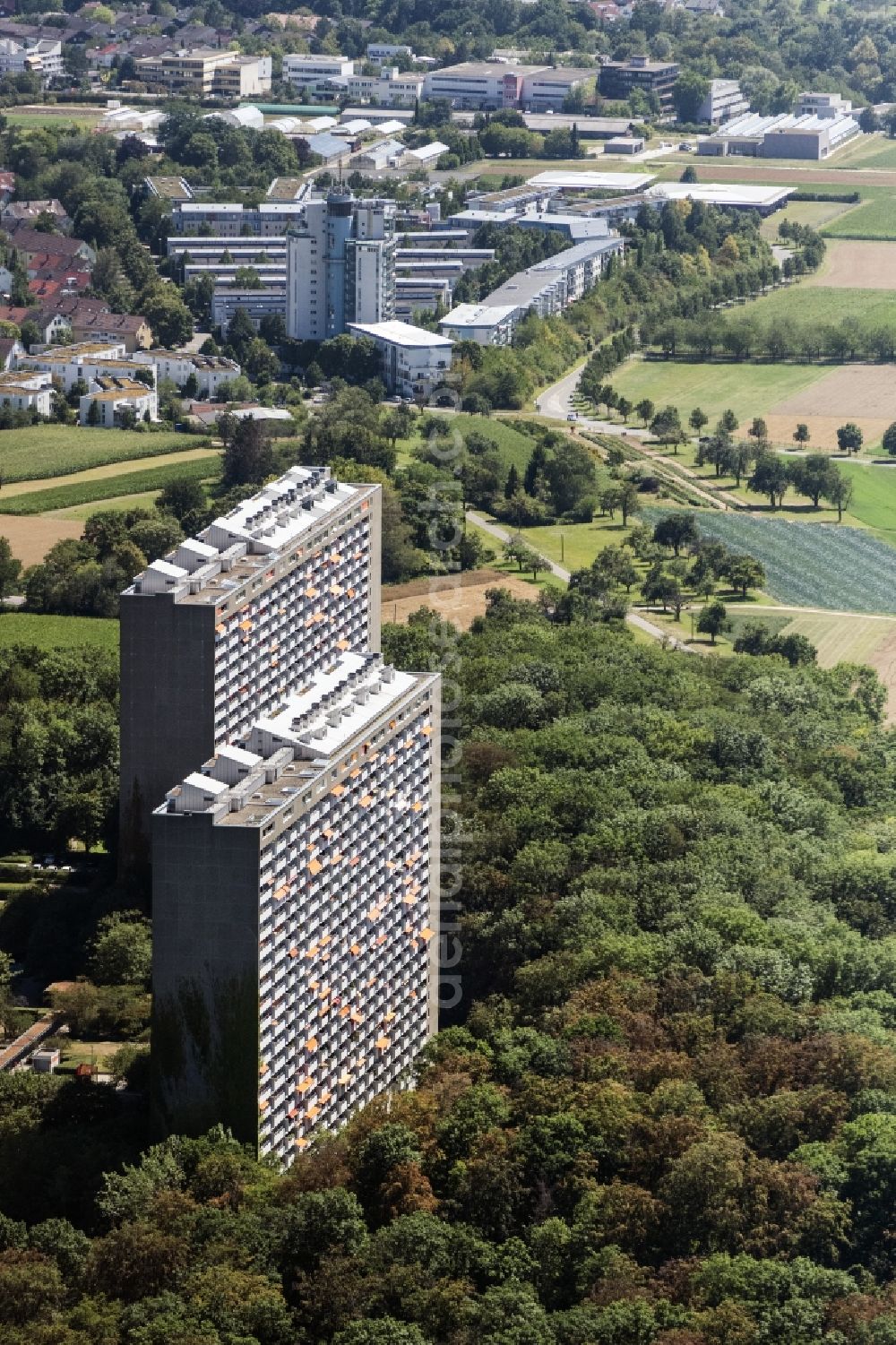 Aerial photograph Stuttgart - High-rise ensemble of in Stuttgart in the state Baden-Wuerttemberg, Germany