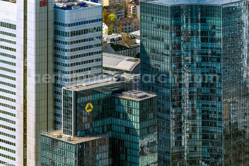 Aerial image Frankfurt am Main - High-rise ensemble of between Kaiserstrasse and Taunusstrasse in the district Bahnhofsviertel in Frankfurt in the state Hesse, Germany