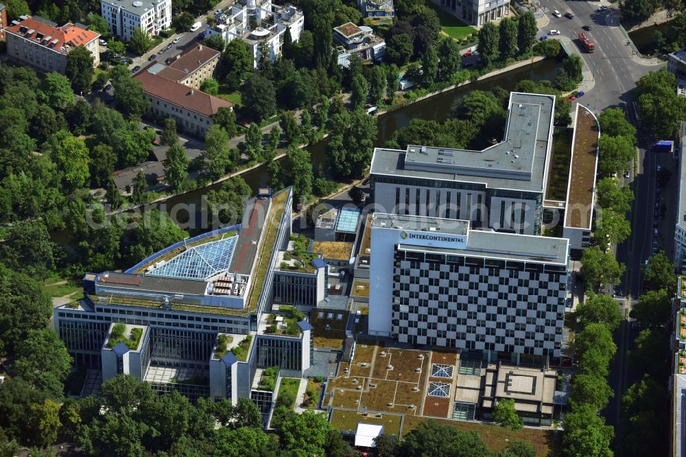 Aerial photograph Berlin - The Hotel InterContinental in Berlin-Tiergarten is located in the Budapester Straße and opened 1958. It is a landmarked building and is known for its checkerboard facade