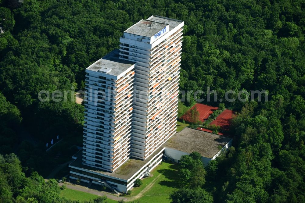 Aerial image Timmendorfer Strand - High-rise building of the hotel complex Maritim ClubHotel Timmendorfer Strand in Timmendorfer Strand in the state Schleswig-Holstein, Germany