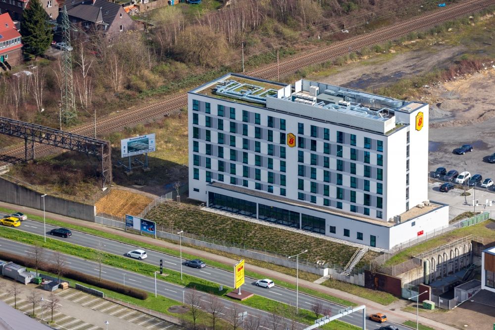 Oberhausen from the bird's eye view: High-rise building of the hotel complex Super 8 on Bronmenring in Oberhausen in the state North Rhine-Westphalia, Germany
