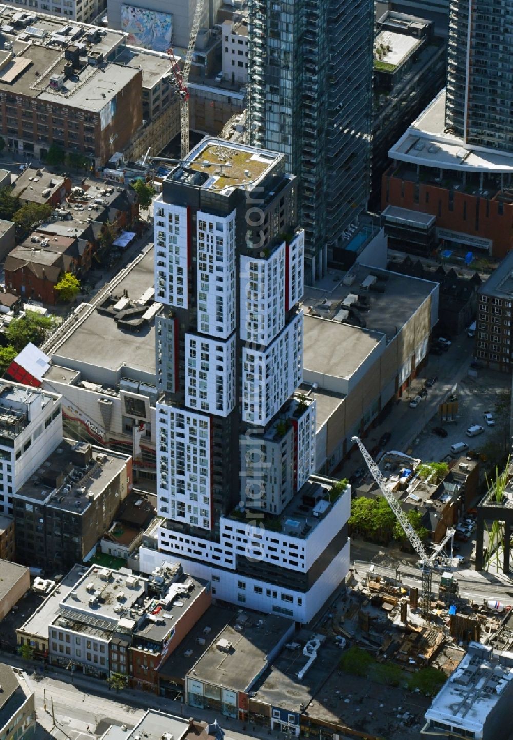 Aerial photograph Toronto - High-rise buildings on Richmond Street in Toronto in Ontario, Canada