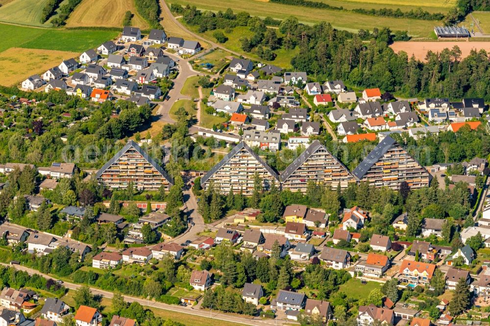 Aerial photograph Marbach - High-rise building in the residential area with Giebel Bauform in Marbach in the state Baden-Wuerttemberg, Germany