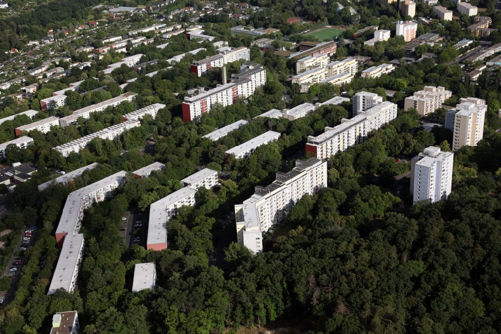 Aerial photograph Wiesbaden - High-rise building in the residential area Klarental in Wiesbaden in the state Hesse, Germany