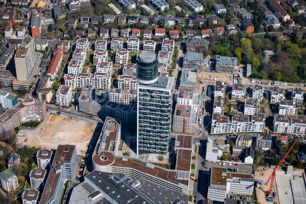Frankfurt am Main from above - High-rise building in the residential area Neuer Henninger-Turm in the district Sachsenhausen in Frankfurt in the state Hesse, Germany