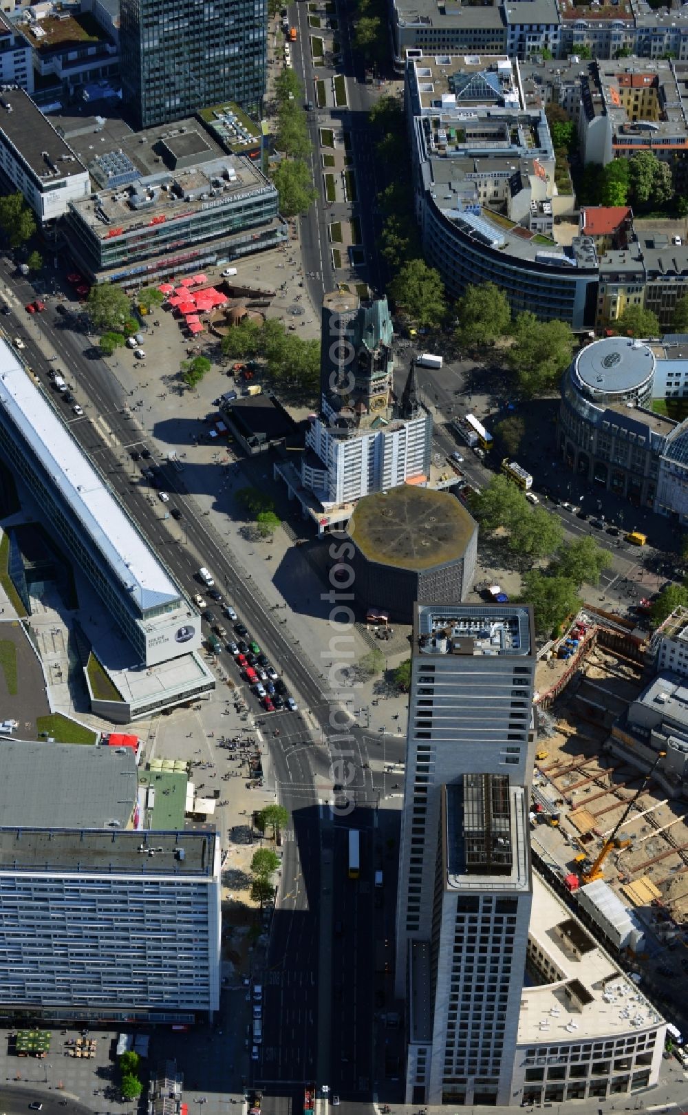 Aerial photograph Berlin - The newly constructed high-rise Zoofenster in the City West train station Charlottenburg ZOO