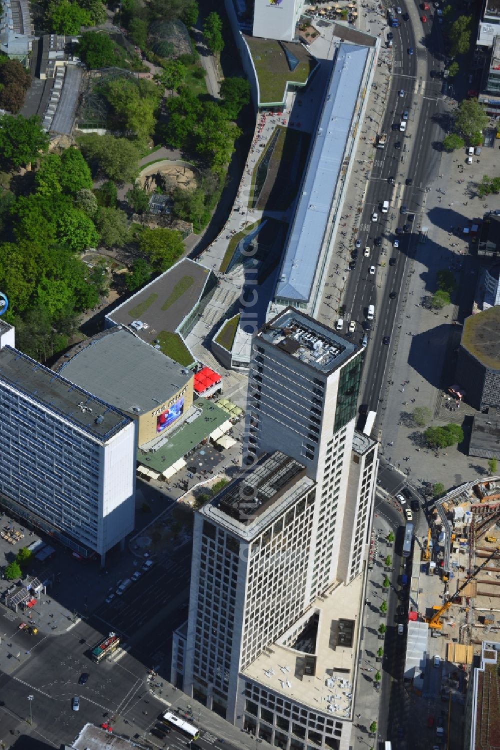 Berlin from above - The newly constructed high-rise Zoofenster in the City West train station Charlottenburg ZOO