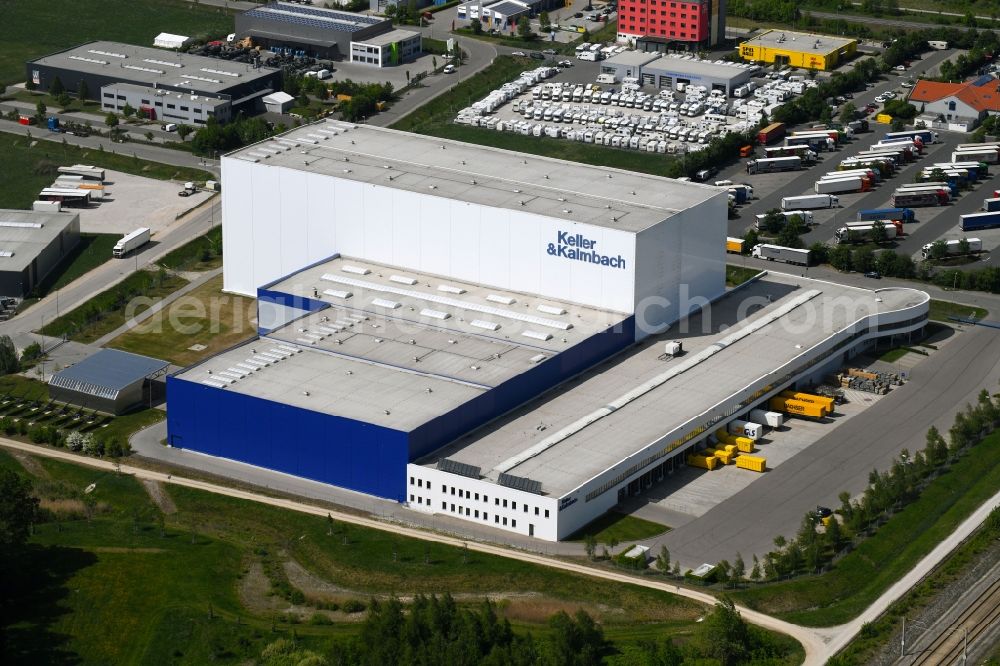 Hilpoltstein from the bird's eye view: High-bay warehouse building complex and logistics center on the premises Keller & Kalmbach GmbH - central warehouse An of Autobahn in Hilpoltstein in the state Bavaria, Germany