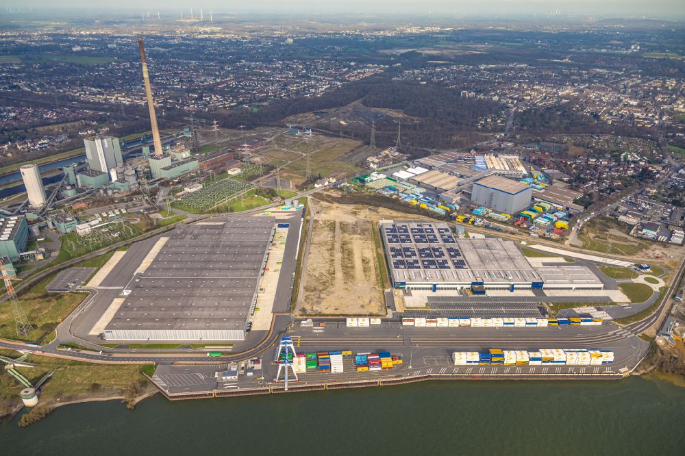 Duisburg from above - High-bay warehouse building complex and logistics center on the premises of logport VI on Rheinstrasse - Faehrstrasse in the district Alt-Walsum in Duisburg at Ruhrgebiet in the state North Rhine-Westphalia, Germany