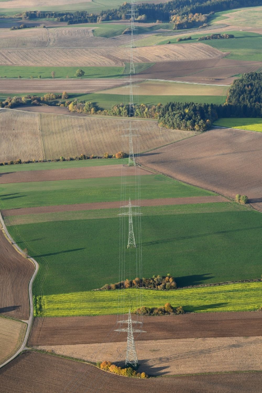 Aerial photograph Bonndorf im Schwarzwald - Power lines and pylons in the district dillendorf in Bonndorf in the Black Forest in the state Baden-Wurttemberg, Germany