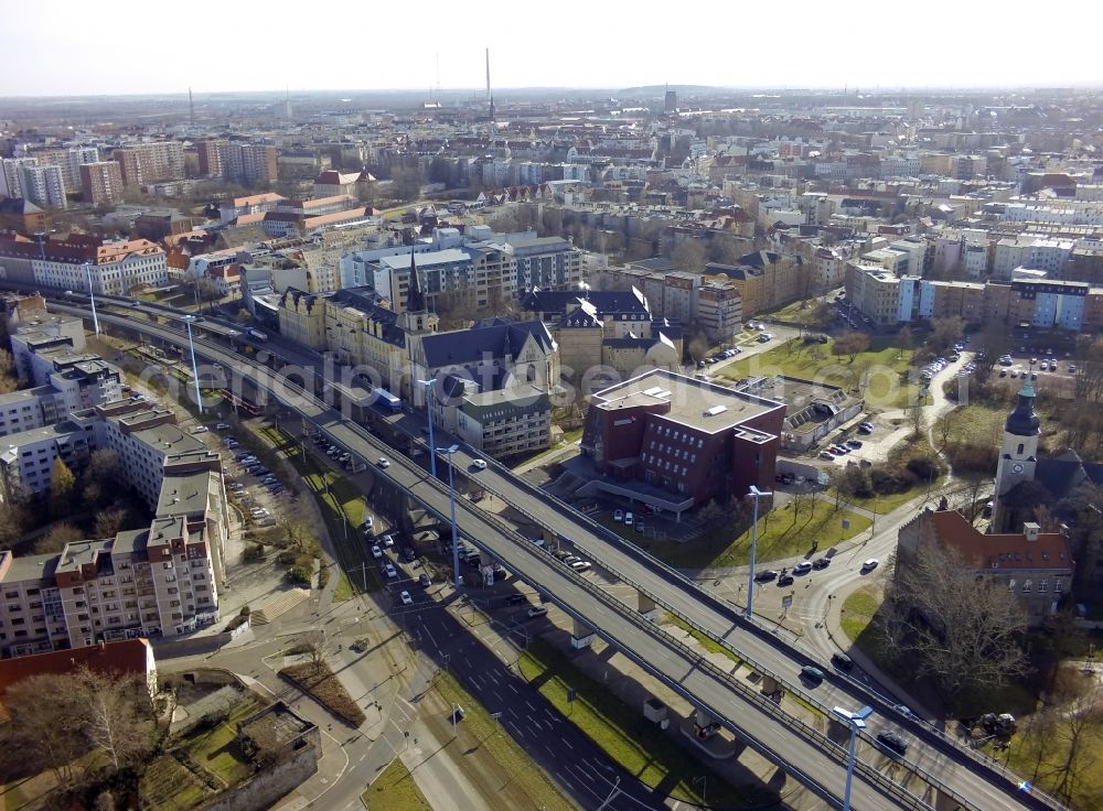 Halle ( Saale ) from the bird's eye view: View of the elevated road An der Waisenhausmauer in Halle ( Saale ) in the state Saxony-Anhalt
