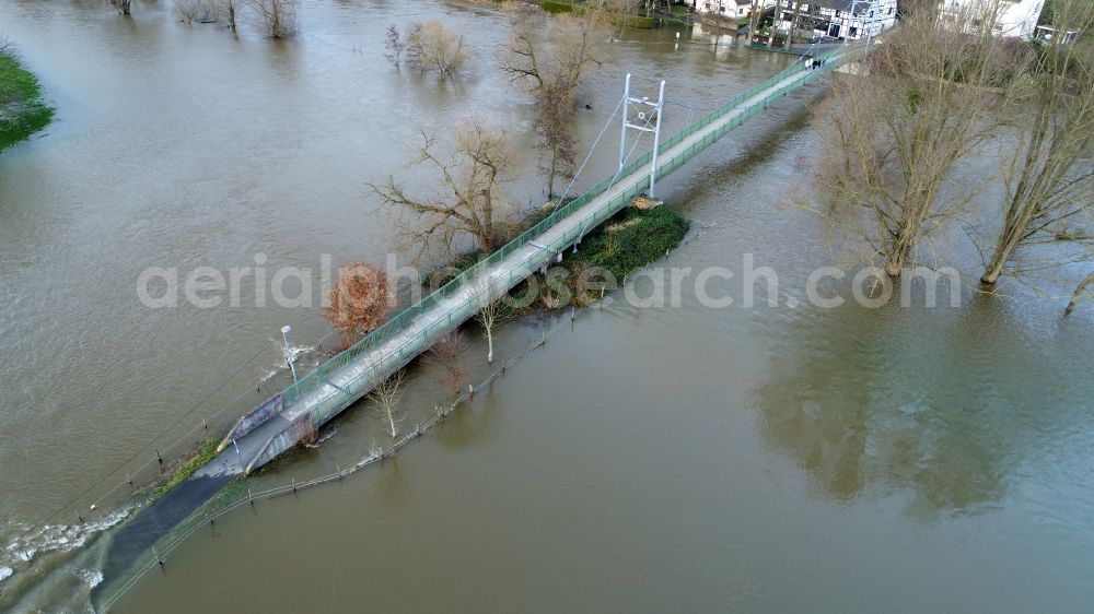 Hennef (Sieg) from the bird's eye view: Floods and rivers lead to Sieg in Hennef (Sieg) in the state North Rhine-Westphalia, Germany