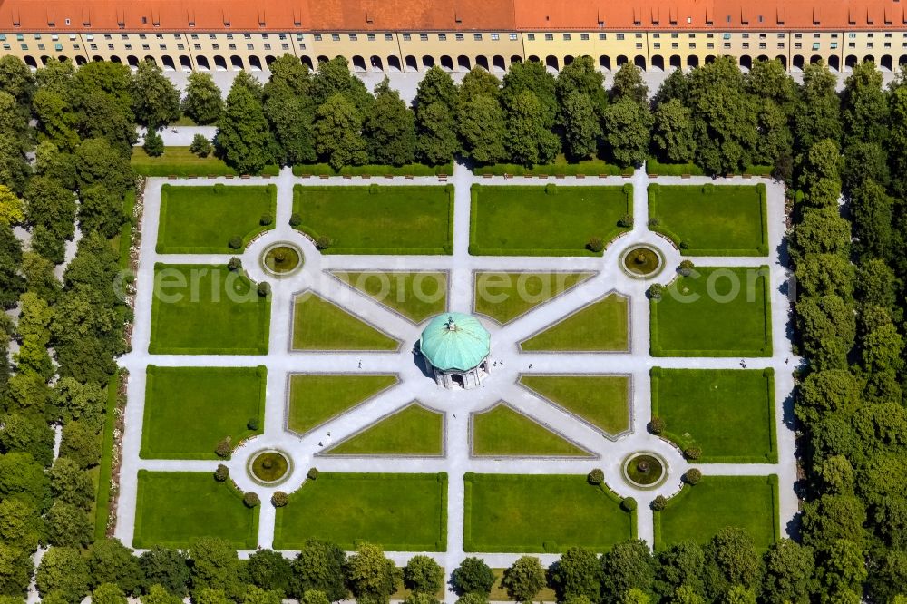 Aerial image München - View of the Hofgarten in Munich in the state Bavaria